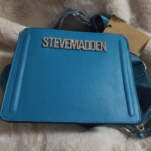 NWT Steve Madden Bevelyn Crossbody - Picture 1 of 8